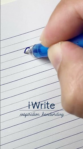 “Oliver” Beautiful name in Cursive handwriting | Cursive writing | i Write #Shorts