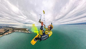 Kite Surfer Sets Guinness World Record for ‘Highest Kite Surf Tow-up’