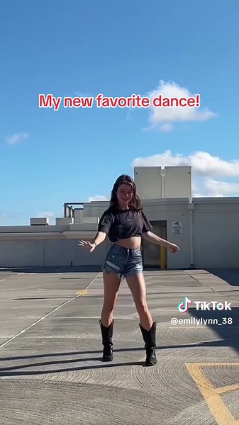 What do y’all think?! Stepsheet up on copperknob with tutorial also on both Donnie & I’s youtube!! Enjoy!! #dance #newdance #linedance #countrymusic #linedancing #newdancealert #fyp #dancing