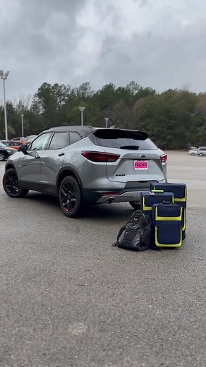 This 2023 @chevrolet Blazer 2LT stands out with its optional Redline Edition Package, but let’s talk about how perfectly sized this SUV is. With seating for 5, over 30 cubic feet of storage behind the back seats, or over 64 cubic feet with them folded, this midsize vehicle may be what you’re looking for. Huge thanks to Peltier Chevrolet for letting us take a look at this one. Full video available on our YouTube channel, link in bio. #GTGarageTalk #ChevyBlazer #ChevroletBlazer #Chevy #Chevrolet #