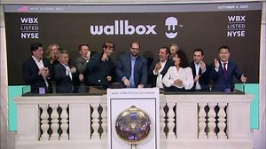 Tech stock slide drags Nasdaq sharply lower