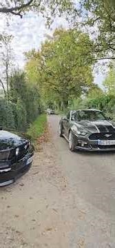 Balade à Pérouges 20.10.2025 ForumMustang.com