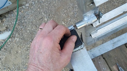 Trailer gate repair. | HRI Welding Services