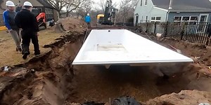 Midwest is so warm that a Minnesota family installs in-ground pool in February