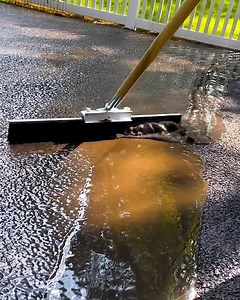 The satisfying process of sealing asphalt😍 | MetDaan Creative