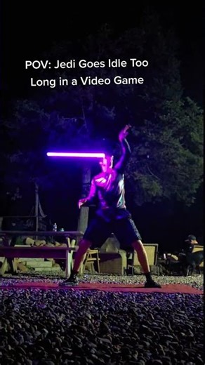 what's your #idle #animation 🧐 #starwars #lightsaber