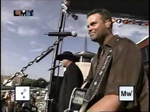 CMT MWL Montgomery Gentry She Couldn't Change Me (Live)
