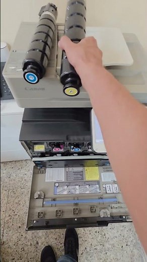 how to install a new toner cartridge in Canon imageRUNNER ADVANCE C250i C256 C356