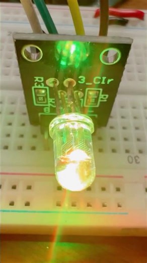 This RGB LED Creates Infinite Rainbow Colors 🤯