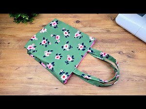 A Cozy Handmade Tote Bag for Everyday Essentials