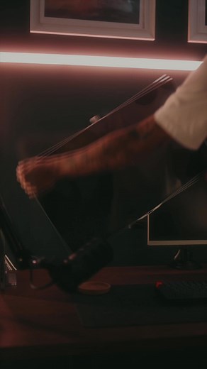 The ViewFinity S9 5K monitor from Samsung is simply put... STUNNING! The incredibly crispy 5K resolution display with Smart Calibration brings vivid colours to life, allowing you to fine-tune your photos and videos to the finest details. The ViewFinity S9 monitor also pivots vertically allowing you to take advantage of the entire screen when editing vertical content. - Purchase the ViewFinity S9 5K Monitor through Samsung.ca before September 28th, and you'll receive a FREE 4TB SSD! - Thank you t