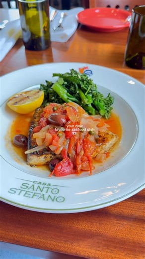 If you’re a seafood lover, you must try Casa’s Swordfish “Messina”🌊 Inspired by a memorable meal enjoyed by Richard Gonzmart in Taormina, Sicily, at his friend Fabrizio Giardina’s beloved Ristorante Malvasia, this special brings the flavors of the Mediterranean straight to Tampa. Known in Sicily as pesce spada alla Messinese, this traditional preparation features wild-caught swordfish in a vibrant sauce of sautéed grape tomatoes, julienne onions, Sicilian olives, capers, white wine, garlic, and