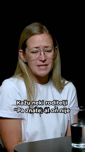 Ekrani su PRVI KRUG PAKLA za decu! 📱🔥 - Tijana Ranđelović
