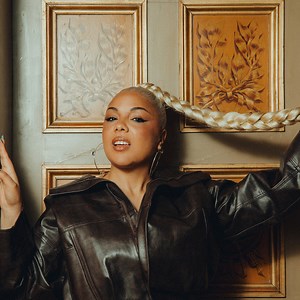 Mapei Concert & Tour History (Updated for 2025) | Concert Archives