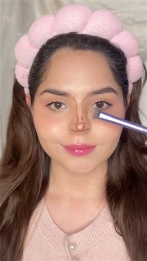 Makeup Hack 🤯#makeuphacks #koreanmakeup #makeuptutorial #contour #makeuptips #makeupartist #makeup