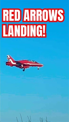 RED ARROWS LANDING ! #redarrows