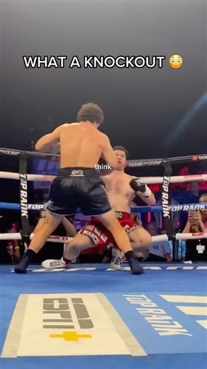 The First Chess boxing match EVER