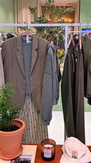 83K views | Say bonjour to effortless French vibes—American Vintage is now open! @americanvintage_officiel @americanvintage_men #stanfordshoppingcenter | Stanford Shopping Center | Facebook
