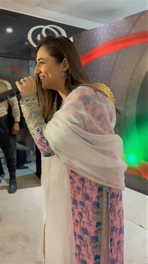 Nimra Mehra|| new video| nimra mehra live performance #viral #shorts