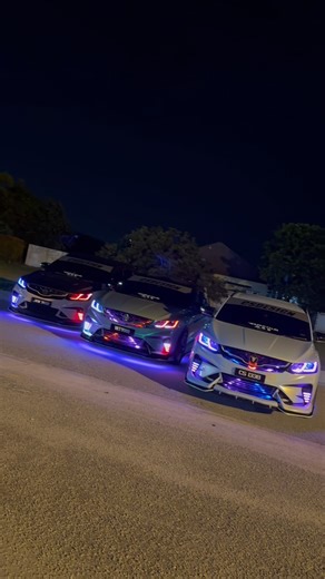 9989_X50 on Instagram: "团结一致 · 共创辉煌 • • • #x50 #proton #protonx50malaysia #batupahat #malaysia #xtreme_x50 #bp"