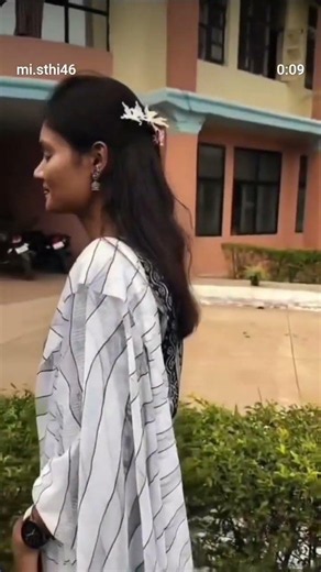 Real Flowers In My Hair! 🌸✨ Aesthetic Hairstyle IdeasTraditional Vibes & Flower Hair Accessories 🌸🤍