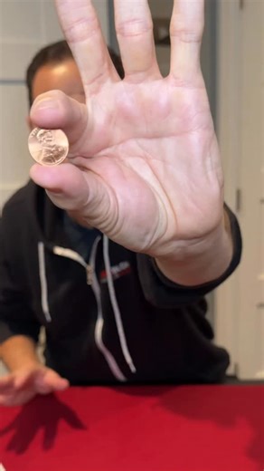 Simple magic moves | Mind Blown Magic Illusion