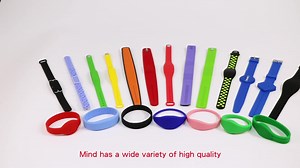 Custom QR Code Printed RFID Silicone Wristband Soft Stretch Design for Water Park Cashless Payment