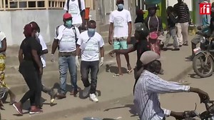1K views · 22 reactions | Angola mantém estado de emergência até 10 de Maio. A província de Luanda, capital do país, permanece bloqueada. Nas restantes 17 regiões do país, onde não foram registados casos de coronavírus, verifica-se a retoma da circulação de pessoas e bens inter-provincial para efeitos de actividade comercial. | RFI Português | Facebook