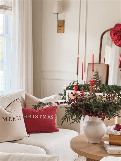 97K views · 624 reactions | Comment ✨SHOP✨ for links!! The cutest pillow covers all under $10!! #HMHome #hmhomedecor #christmasdecor #christmaspillows #christmasmagic | Pretty Little Finds | Facebook