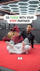 Your partner shouldn’t be crunchy 🚩 Send these to your gym partner to save their back and hips 🤞🏽 • Fitted by @dfyne.official 🔥 get your gym apparel cash off with code RIZZFIT 💫 | Rizzfitness