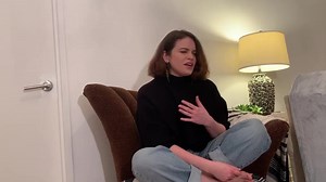 Modesto, California native Lindsay Pearce started her dream job as Elphaba in "Wicked" in New York just weeks before COVID-19 shut down Broadway. Watch as she sings "All That Matters" from "Finding Neverland" while self isolating. | The Modesto Bee