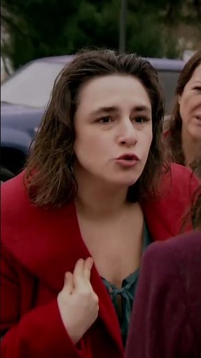 Mukaddes'in Büyük Saldırısı #Fatmagül'ünSuçuNe?