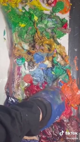 Matching Aqua Green Crayon | Color Matching ASMR Tutorial