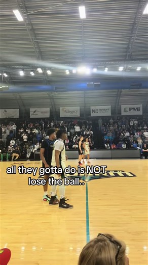 GREATEST HS GAME OAT @_luhk3y @braxxxxxx_35 #statechampionship #greenfield #basketball #playoffs #clutch @SLAM HIGH SCHOOL @SLAM University