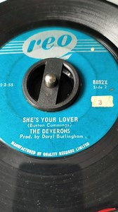 The Deverons. That's Burton Cummings singing. Garage rock from '65. | Son of Dave