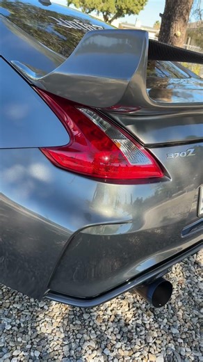 Difference between a 350z and 370z #370z #350z #nissanz #cars #fyp
