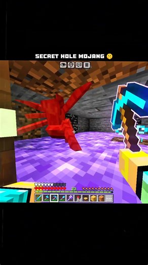 Minecraft Villager House Moment 🫣🤯