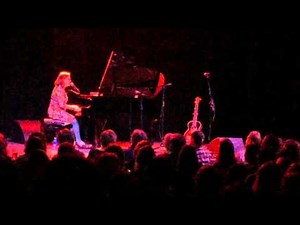 Iris Dement - Leaning On The Everlasting Arms