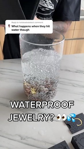 Are Cernucci Chains Waterproof? Testing the Durability 💧