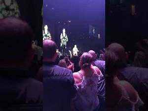 ANA GABRIEL CON BANDA - TU Y LAS NUBES/MI GUSTO ES (EN VIVO OAKLAND, CA 10/NOV/17)