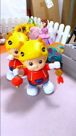 Interactive Smart Dance Robot with Lights & Music | Fun Walking & Dancing Robot Toy