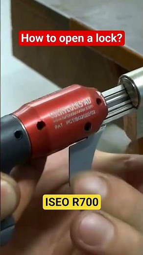 How to open lock without a key ? Iseo R700 lock picking by Topolino decoder lockpicking.tools #tools
