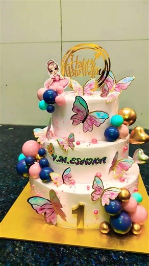 3tire black forest model cake disine😋