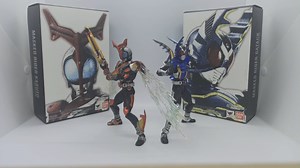 假面骑士KABUTO S.H.Figuarts 真骨雕 MASKED RIDER KABUTO HYPER FORM GATACK RIDER FORM