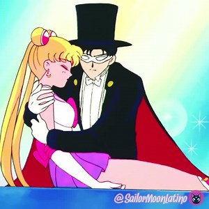 54K views · 4.9K reactions | Tuxedo Mask salva a Sailor Moon ❣️Puedes seguirnos en www.instagram.com/sailormoonlatino  | Sailor Moon Latino | Facebook