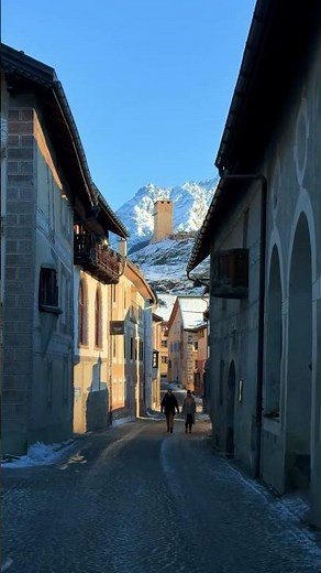 📍Ardez, Switzerland 🇨🇭Follow me for daily Swiss Content 🇨🇭