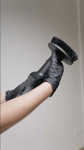 Dusty baseboards & dirty window tracks? HOTO Flexi™ Scrubber cleans them all neatly. #hotoclean