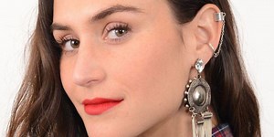 Beauty Brush Up: How to Get the Model Wet Hair Look in 4 Easy Steps