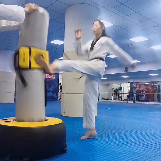 1.7K views | #boxinggym #boxinglife #fitnessmotivation #getfit #boxercise #boxingworkout #sweatlife #boxingtraining #fightfit #boxingcommunity #gymlife #boxingday #fitnessjourney #healthylifestyle #boxinglove #knockout #strongwomen | Boxing Gym | Facebook