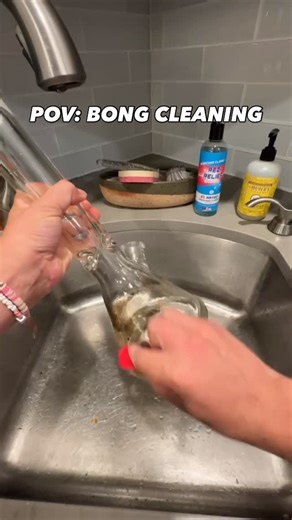 BOROBUDDY MAGNETIC BONG CLEANER on Instagram: "pov: you're cleaning your bong. Follow @snowtree to update your algorithm with good vibes"